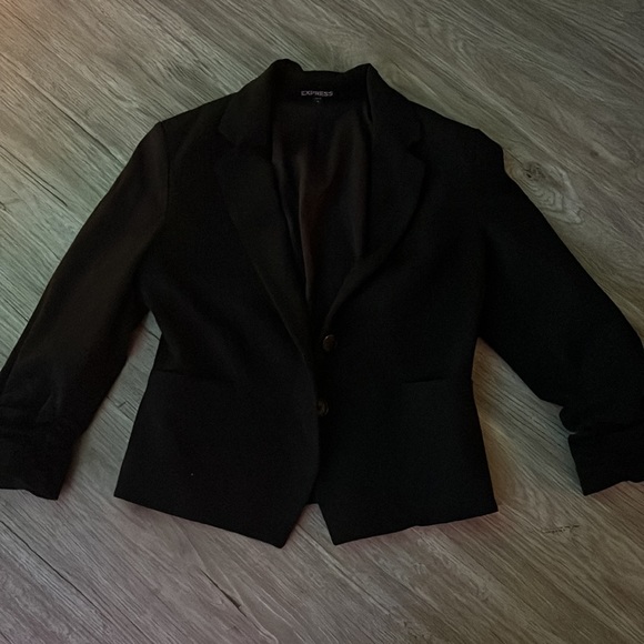 Express Stretch Curve Hugging Blazer - Picture 4 of 11